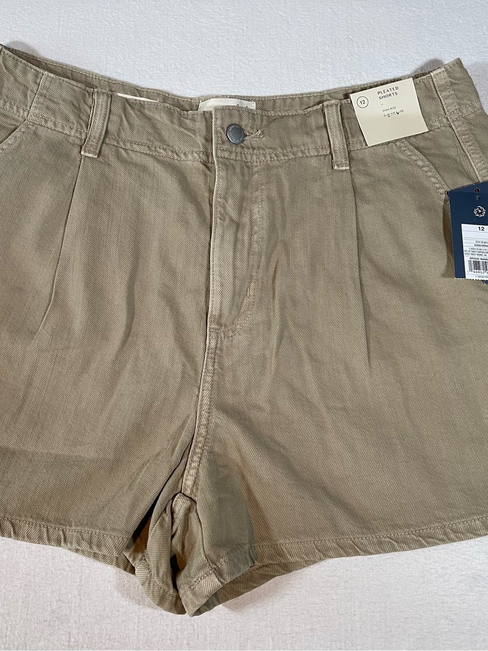 Universal Thread Women’s High-Waist Pleated Shorts in Khaki Size 12